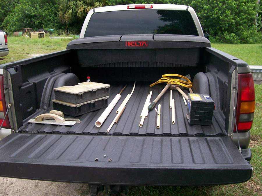 spray on truck bedliner tools in bed