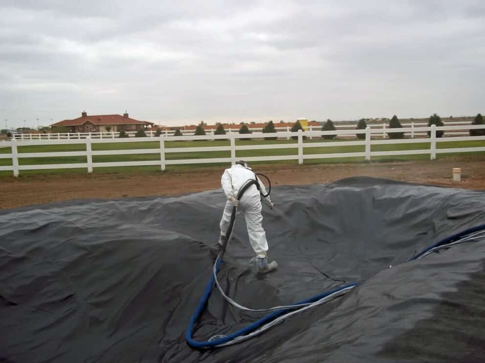 Building waterproof pond