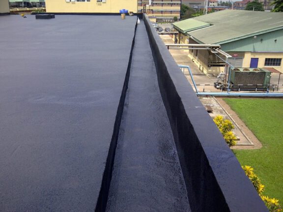 Flat roof and gutter protective sealing