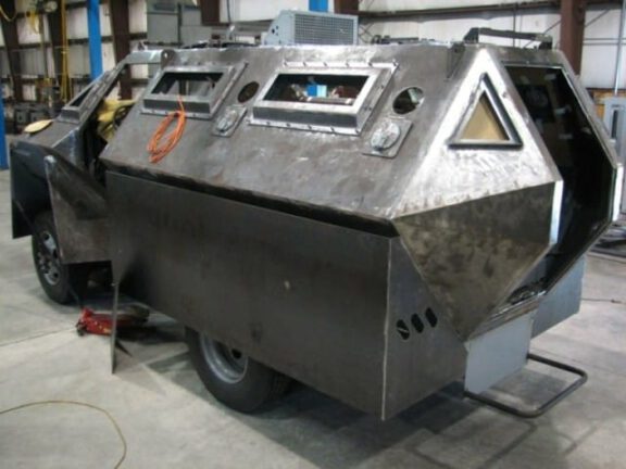 Military vehicle