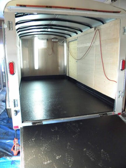 Trailer floor after Unger
