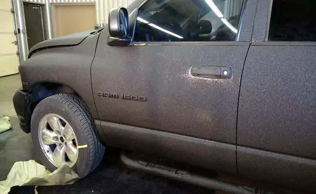 Everything You Need To Know About Bedliner Paint Jobs