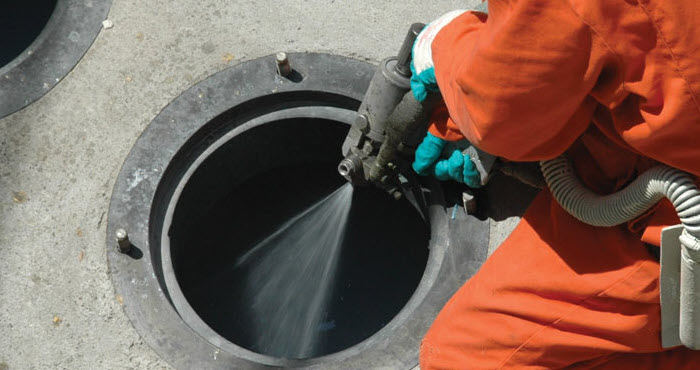 Understanding Manhole Linings 700x370 1