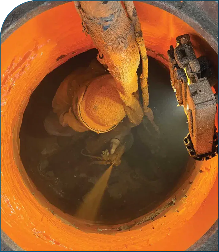 Confined Space Coating Application in Sewer Manhole