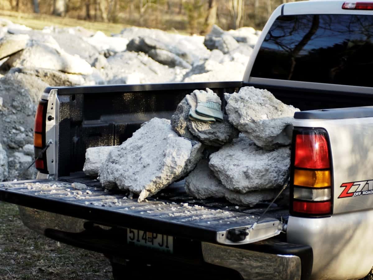 Dealership Opportunities- Become A Dealer 7 ArmorThane tough bedliners resist scratching and denting